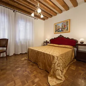 Apartment At 2 Minutes From San Marco Square, Venice