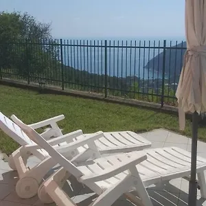 appartamento-terrazza-vista-mare-mozzafiato.hotelitalianriviera.com/